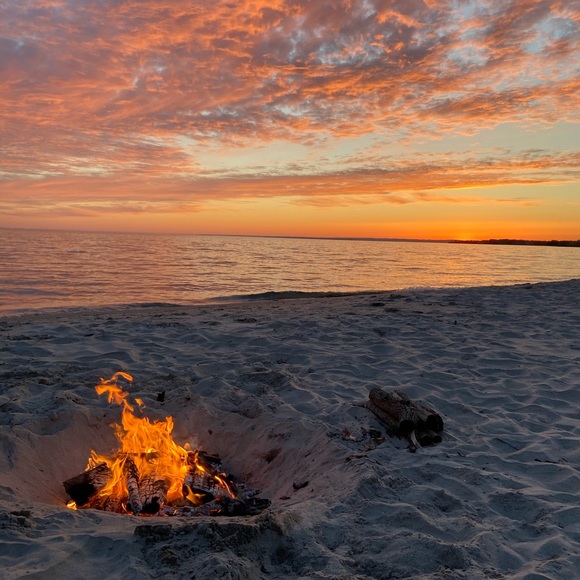 Meet your Posher, Amanda - Picture 1 of 1